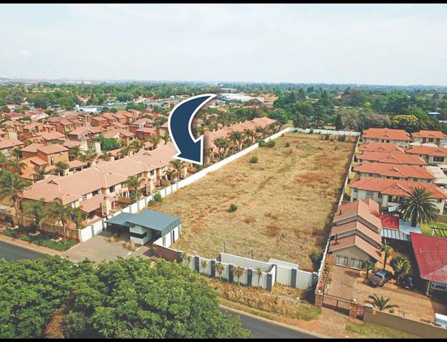 M² VACANT LAND FOR SALE IN RYNFIELD
